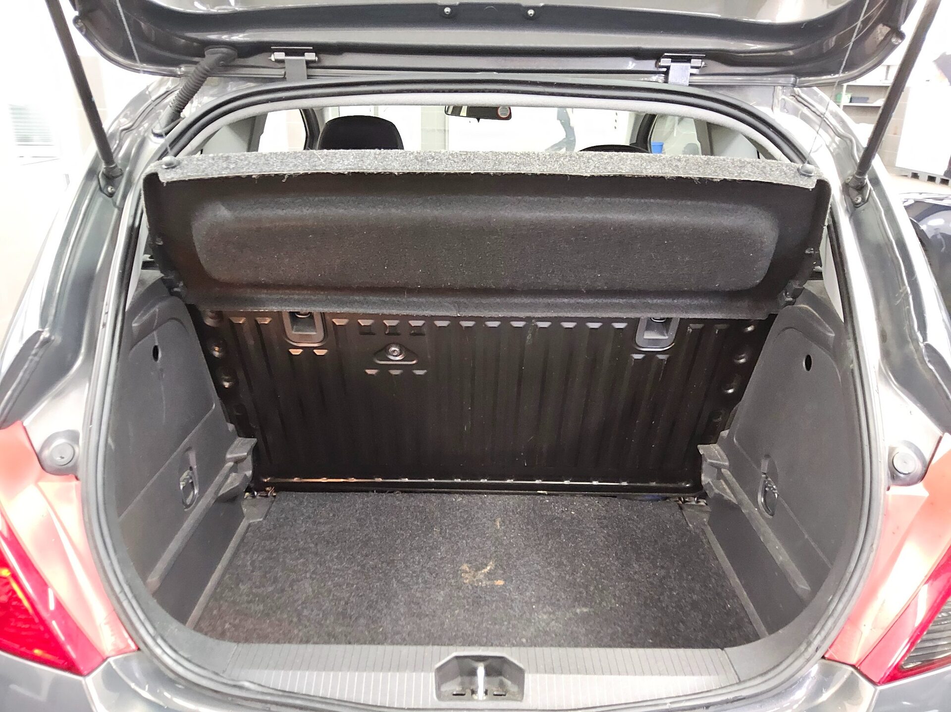 Opel Corsa 1.2 Selection Klima CD 11