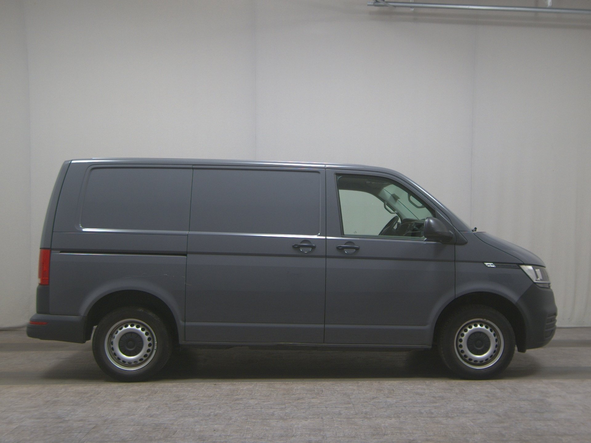 Volkswagen T6.1 2.0 TDI 4M Kasten AHK PDC Tempomat