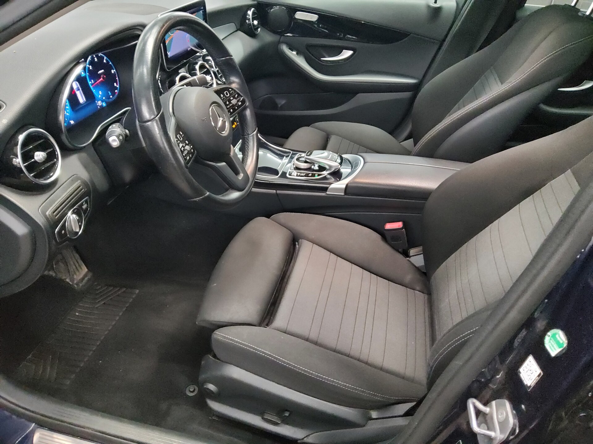 Mercedes-Benz C 200 T d Navi MB-LED Widescrn Pano AHK RFK 9