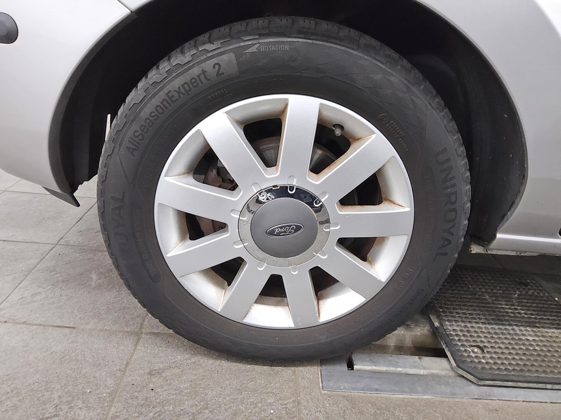 Ford Fusion 1.4 TDCi Trend AHK Shz Klima 10
