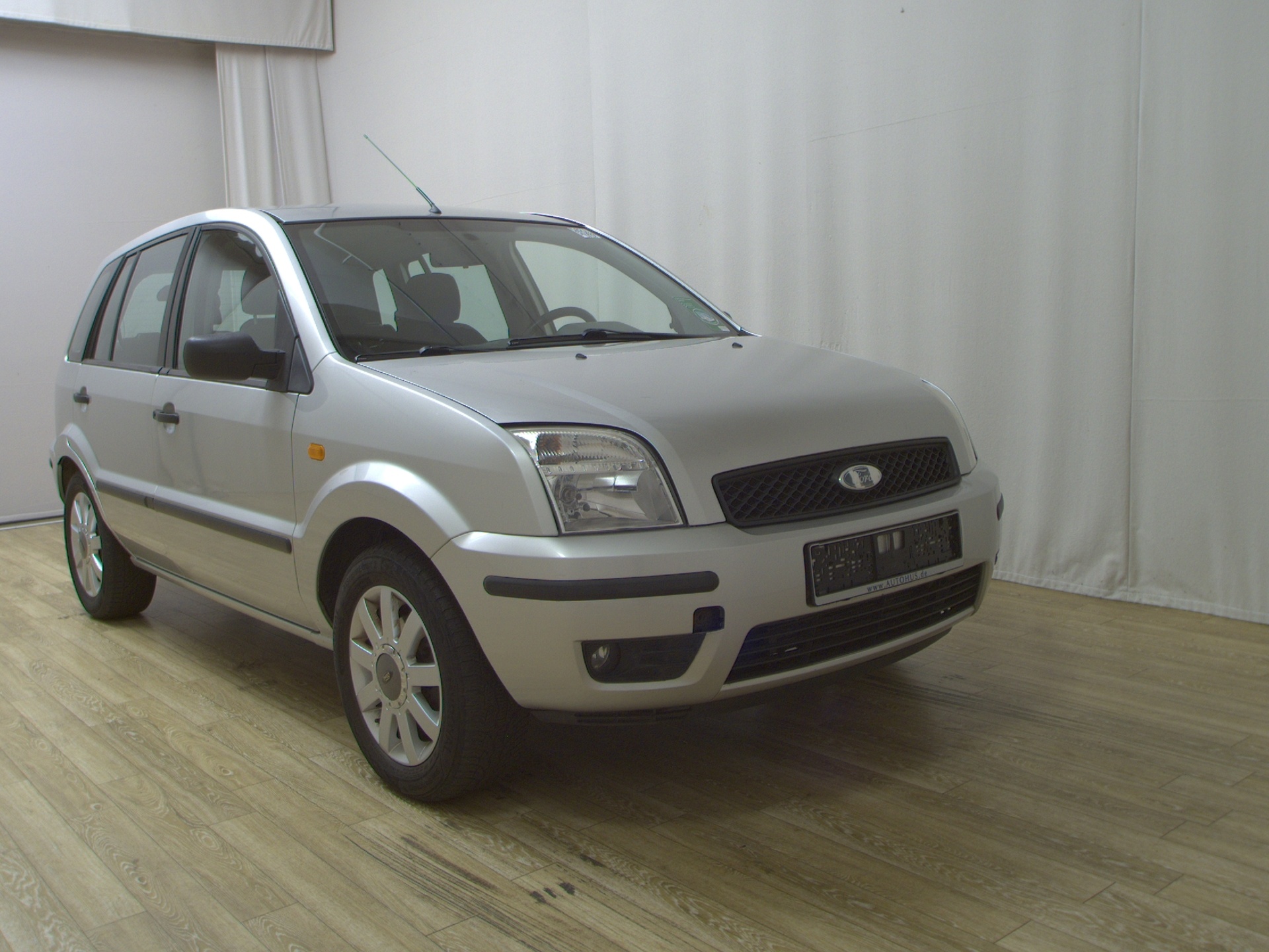 Ford Fusion 1.4 TDCi Trend AHK Shz Klima 3