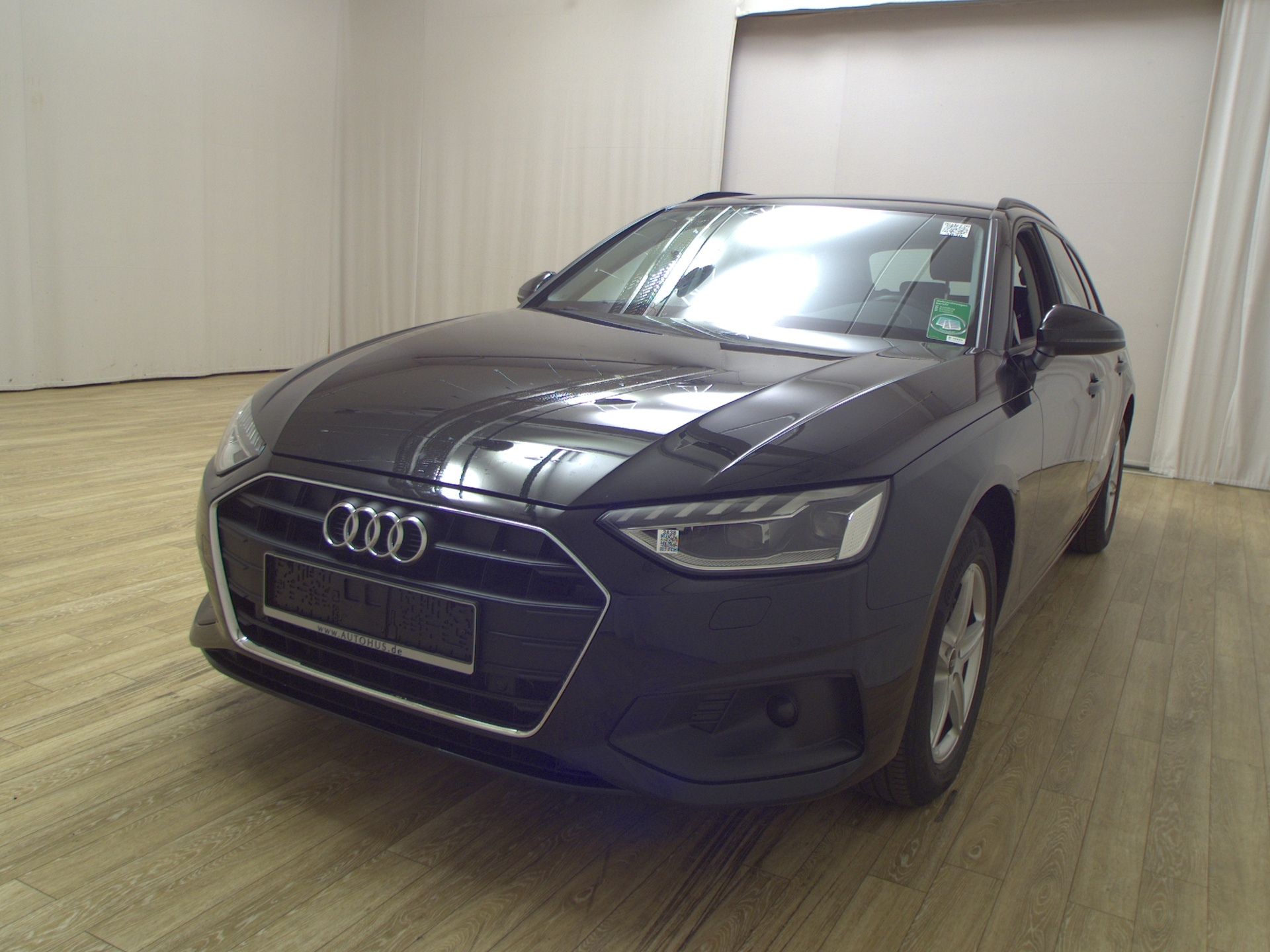 Audi A4 Avant 35 TDI NAVI KLIMAAUT LED SHZ PDC 2