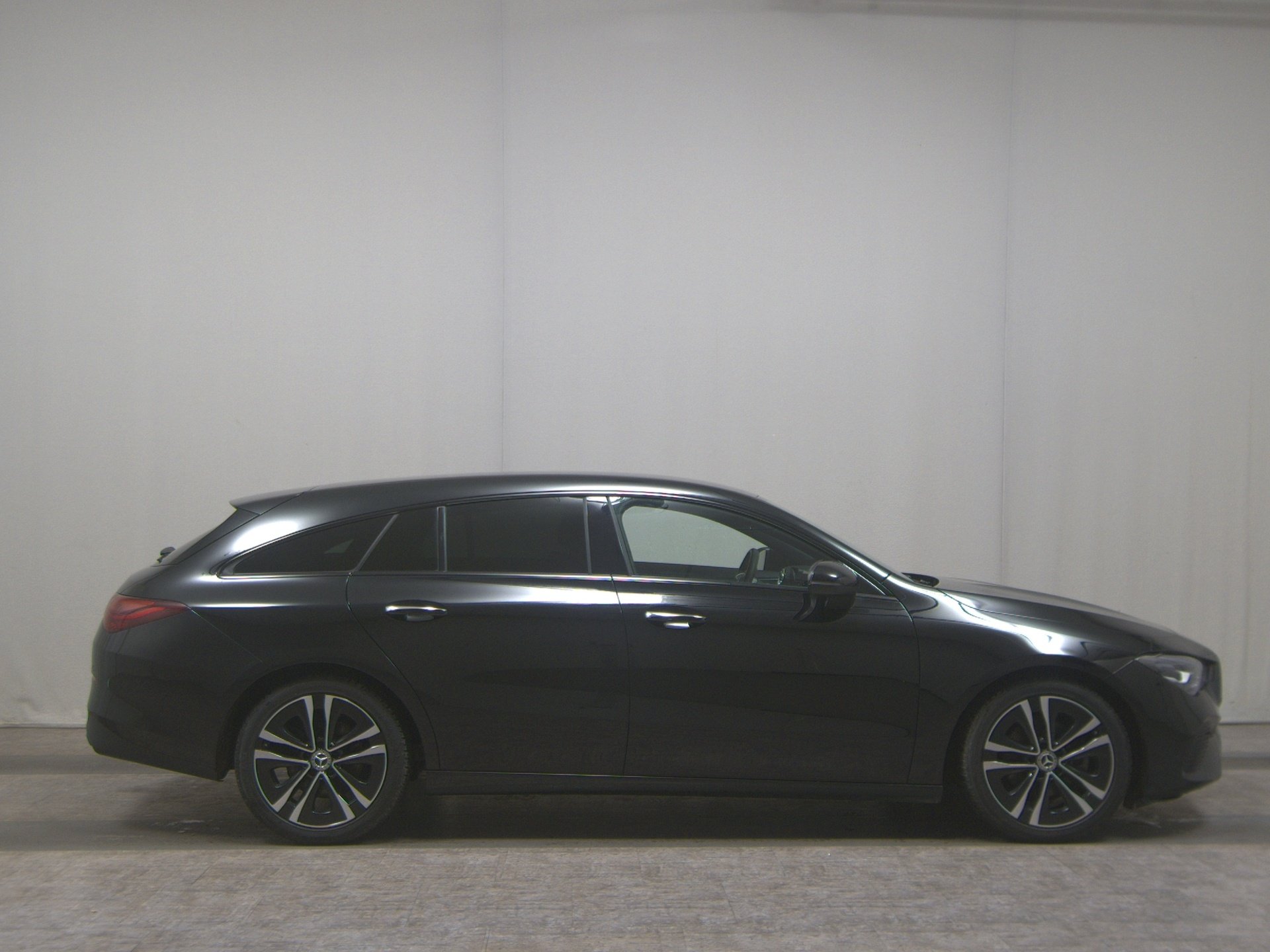 Mercedes-Benz CLA 200 SB d Progressive T-Leder Navi LED Night