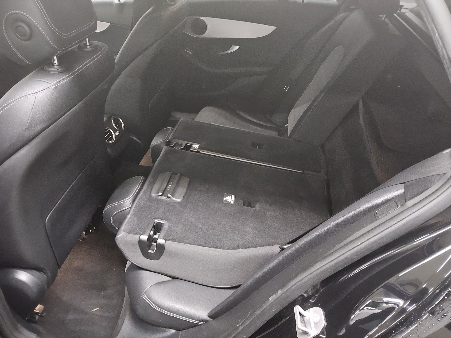 Mercedes-Benz C 300 T de Avantgarde Multibeam Widescreen Sound 12