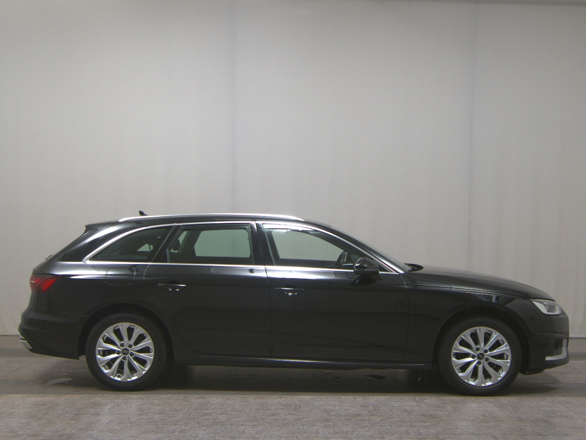 Audi A4 Avant 35 TDI advanced Navi LED Virtual Sportsitze