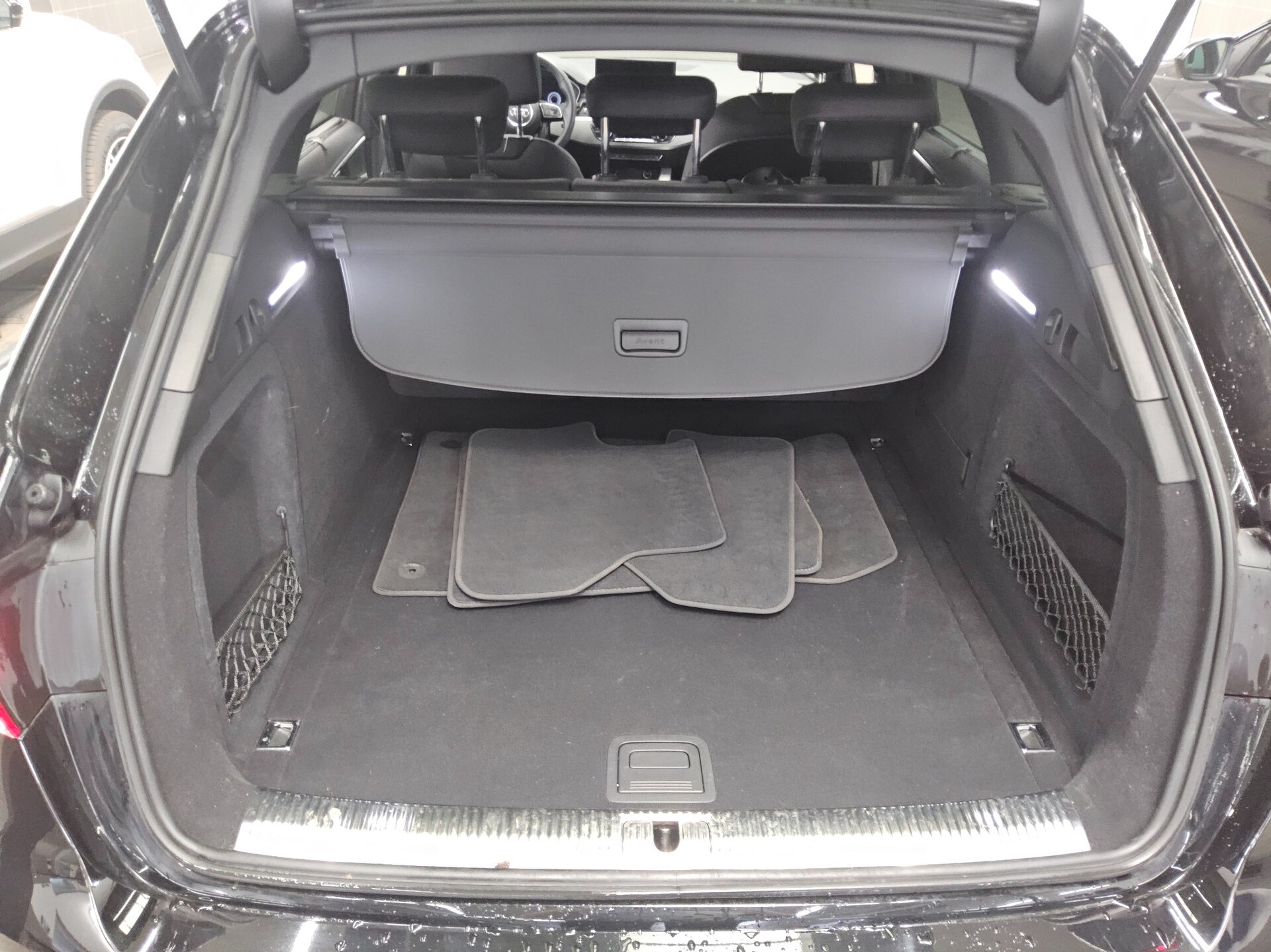 Audi A4 Avant 40 TDI advanced Matrix Virtual 12