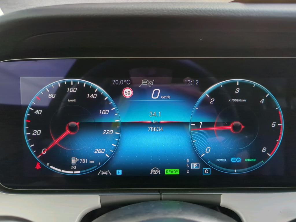 Mercedes-Benz E 200 T d Avantgarde NAVI LED RADIO TEMPO MFL 7