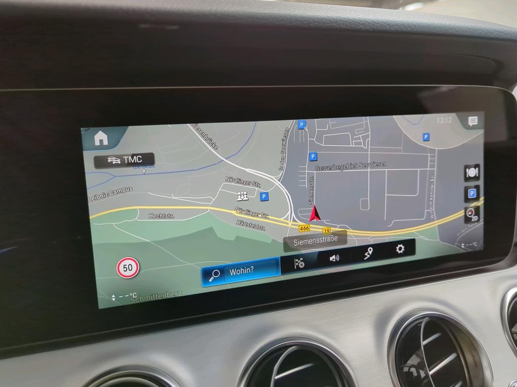 Mercedes-Benz E 200 T d Avantgarde NAVI LED RADIO TEMPO MFL 8