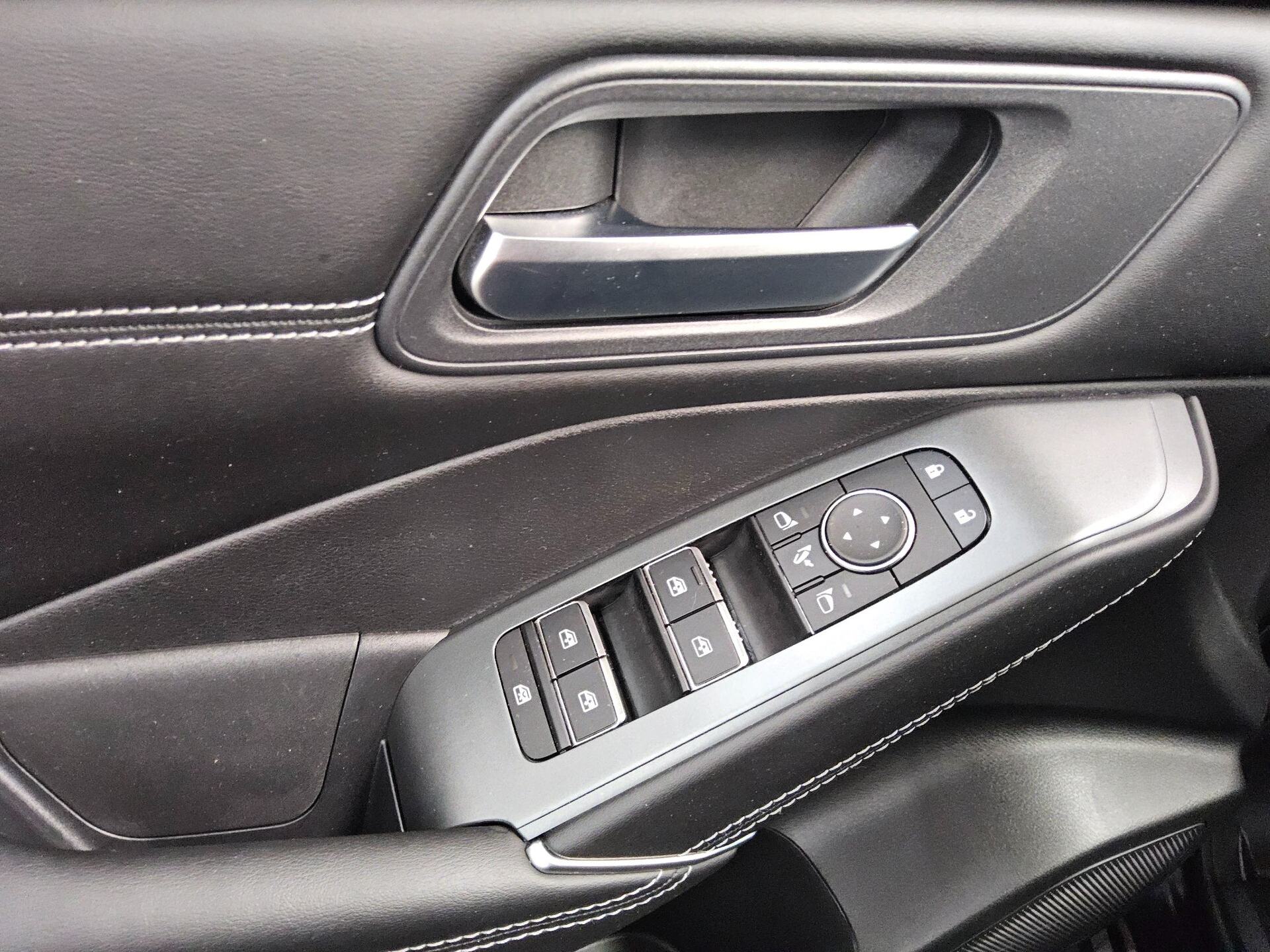 Nissan Qashqai 1.3 DIG-T N-Connecta Komfort+Winter Pkt Navi LED 10