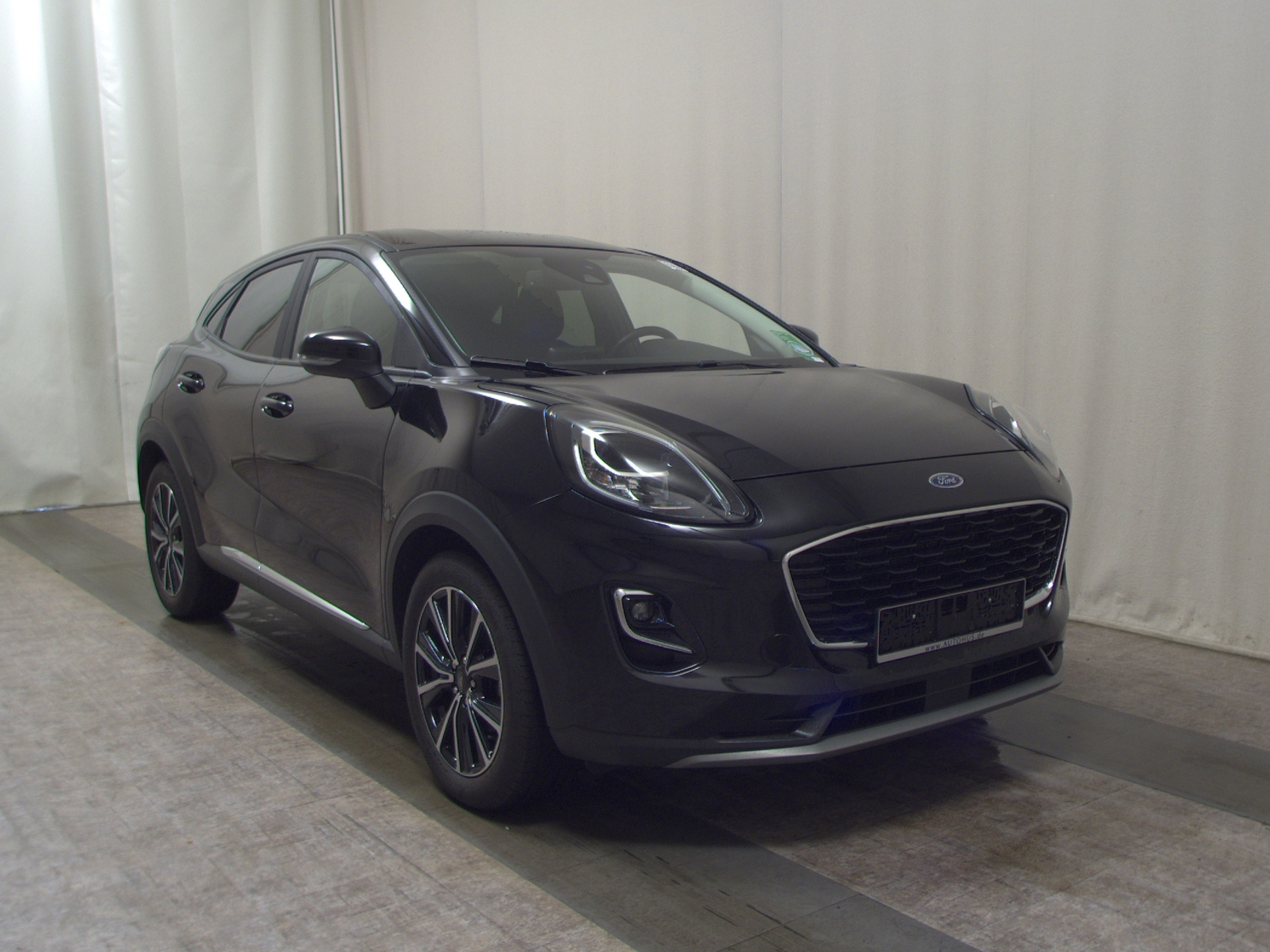 Ford Puma 1.0 EB Titanium LED Shz PDC 3
