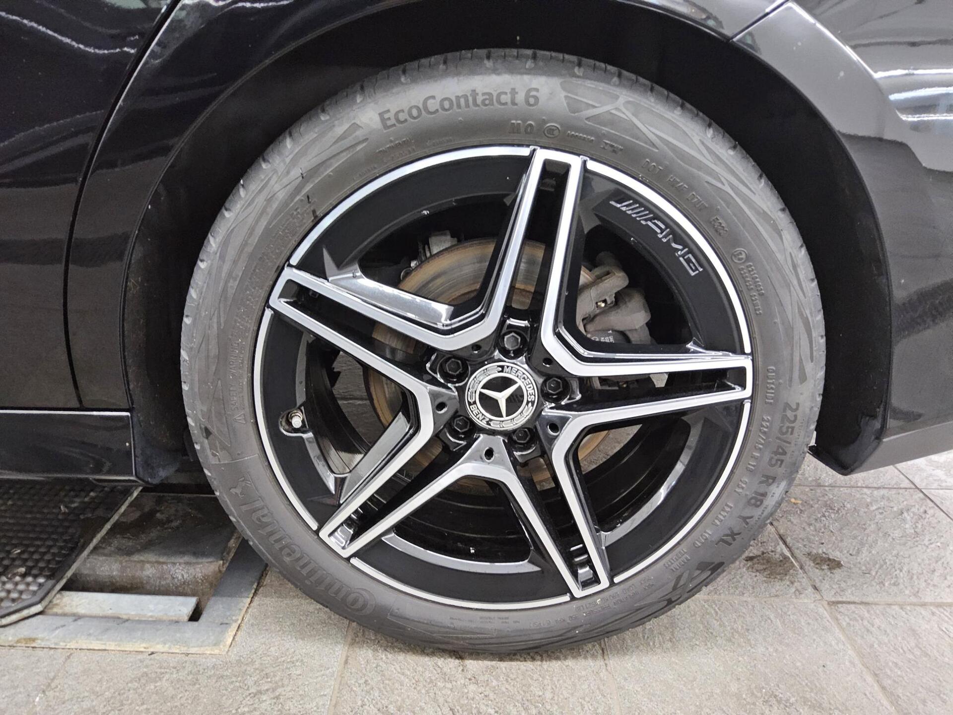 Mercedes-Benz CLA 220 SB d AMG-Line Navi LED MBUX+ 360° Sound 11