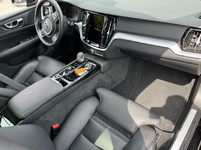 Volvo V60 T6 AWD Inscription Navi LED Pano Leder RFK 6