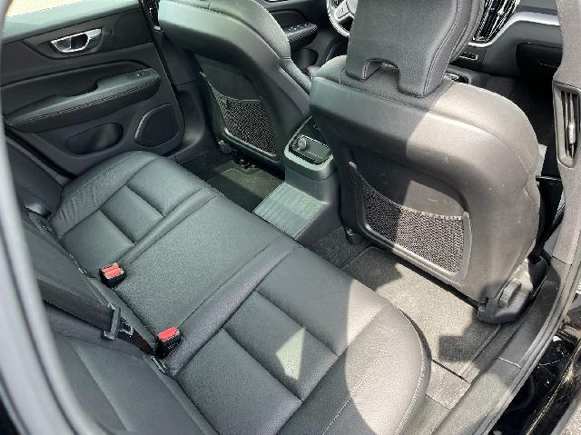 Volvo V60 T6 AWD Inscription Navi LED Pano Leder RFK 7