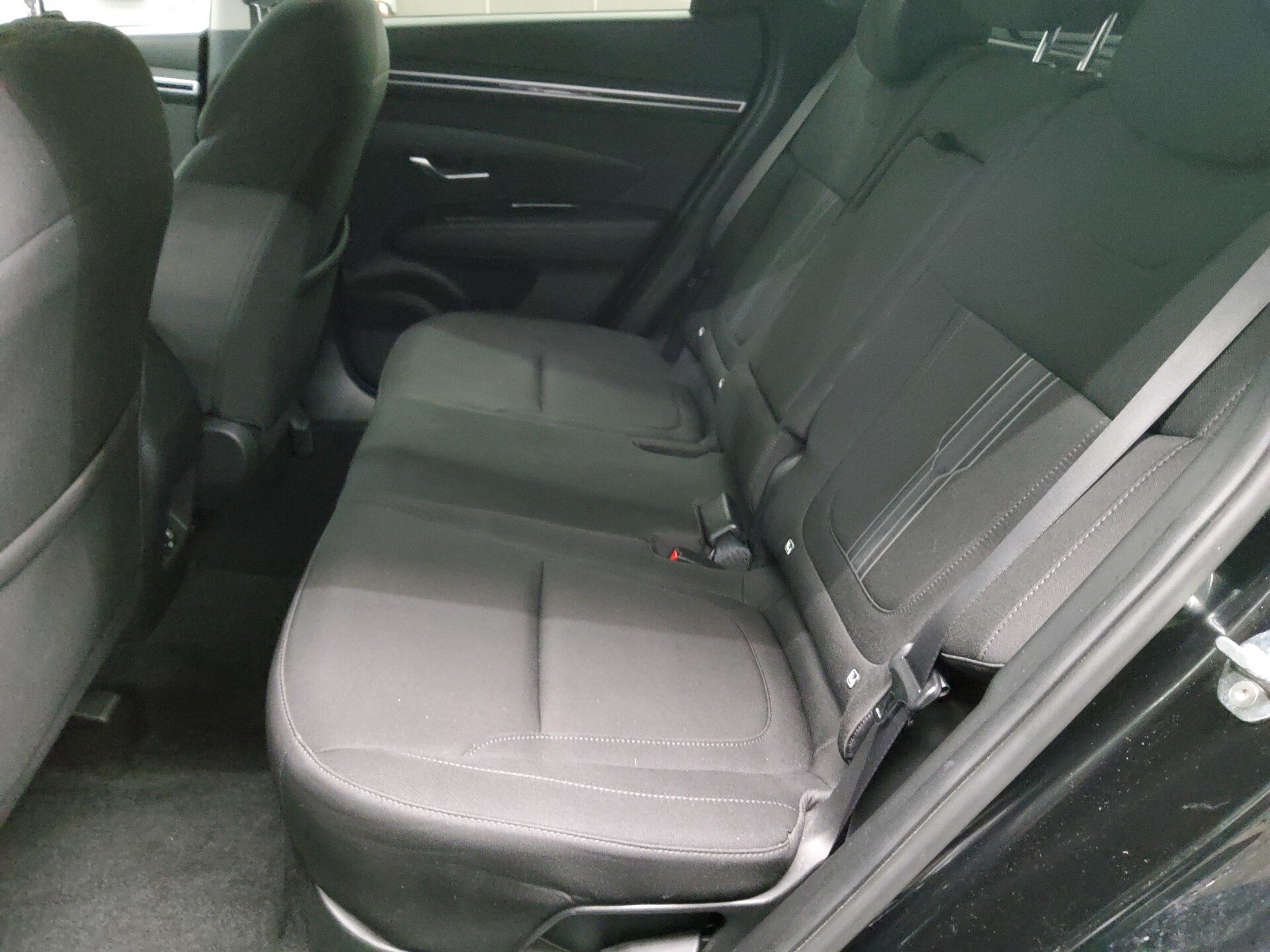 Hyundai Tucson 1.6 T-GDI Trend Navi LED AHK RfK PDC Shz 13