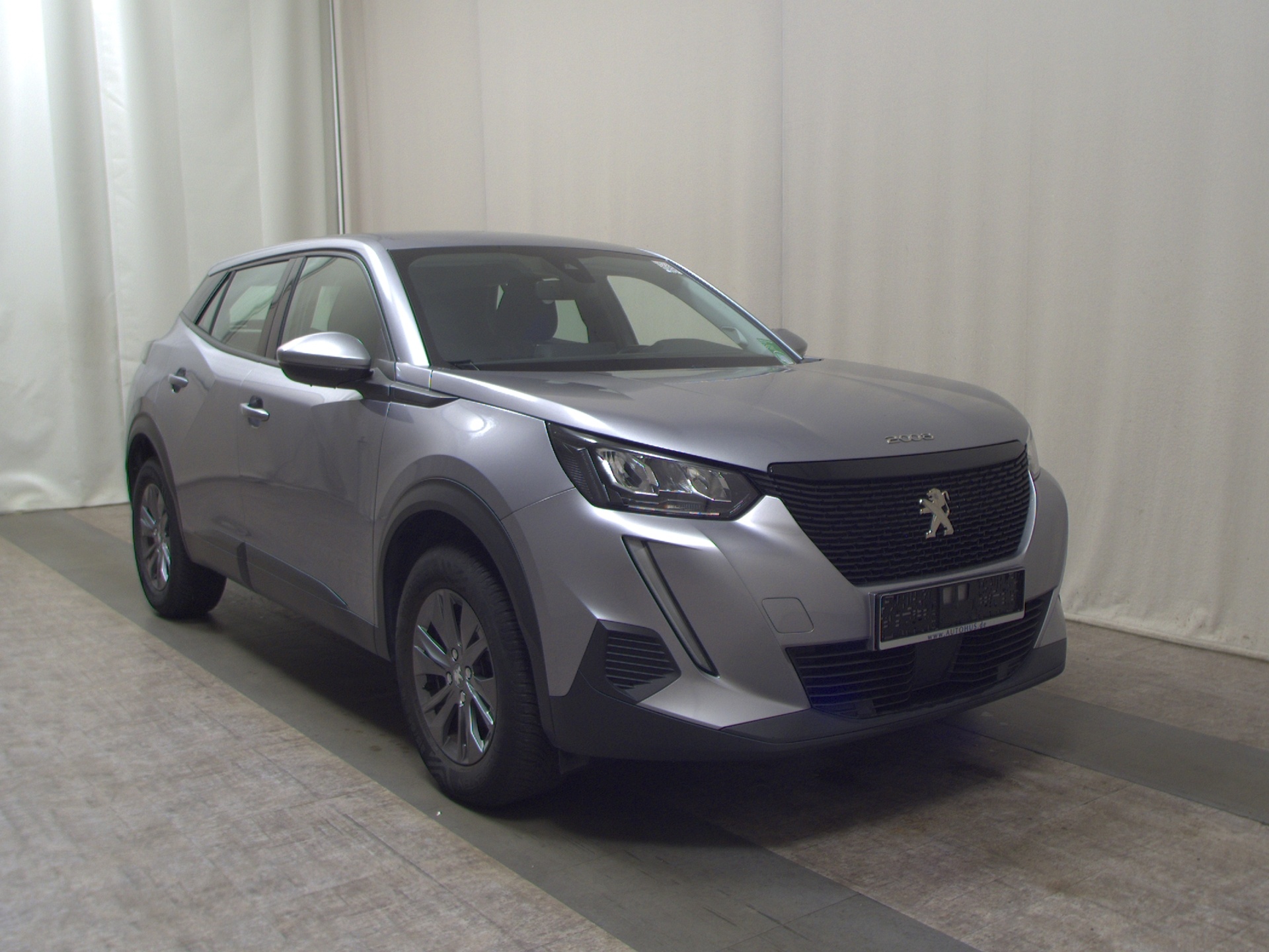 Peugeot 2008 1.2 PureTech Active Navi LED Shz 3