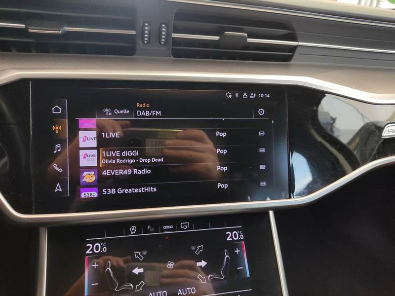 Audi A6 Avant 40 TDI S-Line NAVI LED Sound PDC 9
