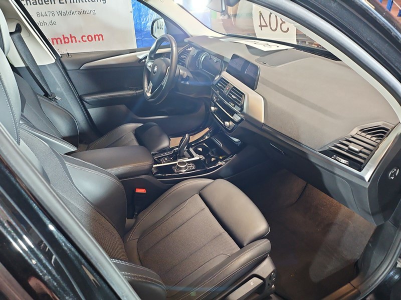 BMW X3 xDrive20d SPORTSITZE KLIMAAUT LED RADIO MFL 6