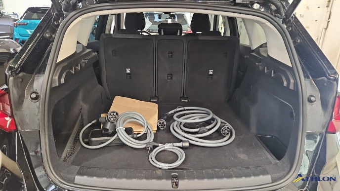 BMW iX1 NAVI KLIMAAUT LED RADIO SHZ 10