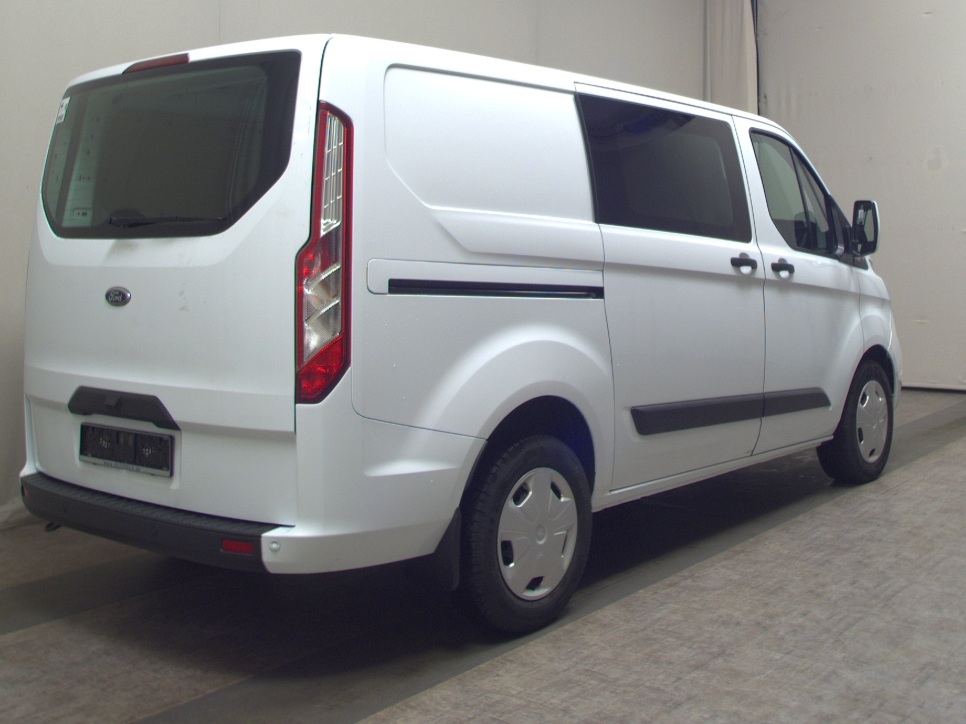 Ford Transit Custom L1H1 2.0 TDCi 3-Sitzer Navi PDC 4