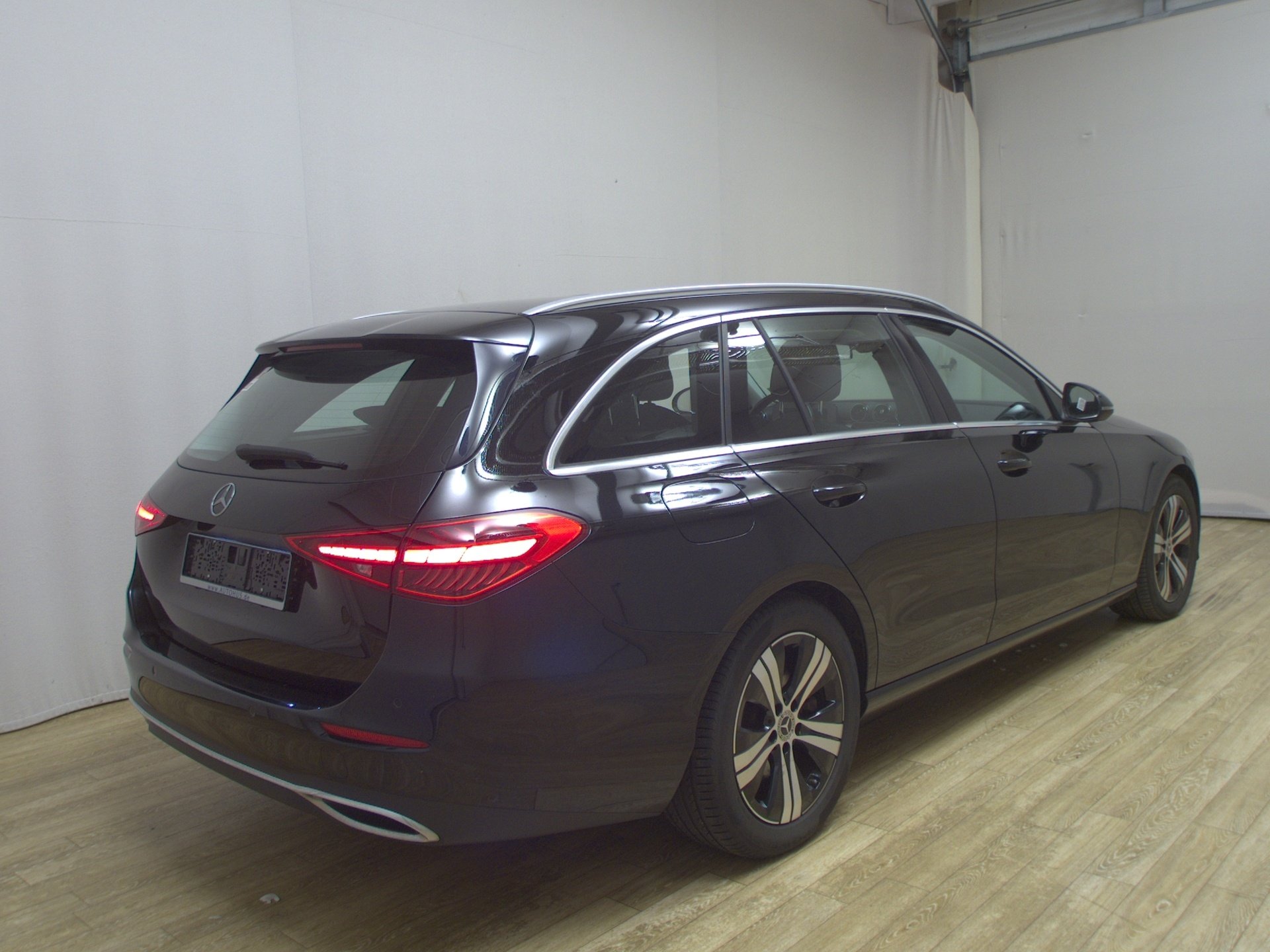 Mercedes-Benz C 220 T d Avantgarde Navi LED RfK Shz Tempomat 4