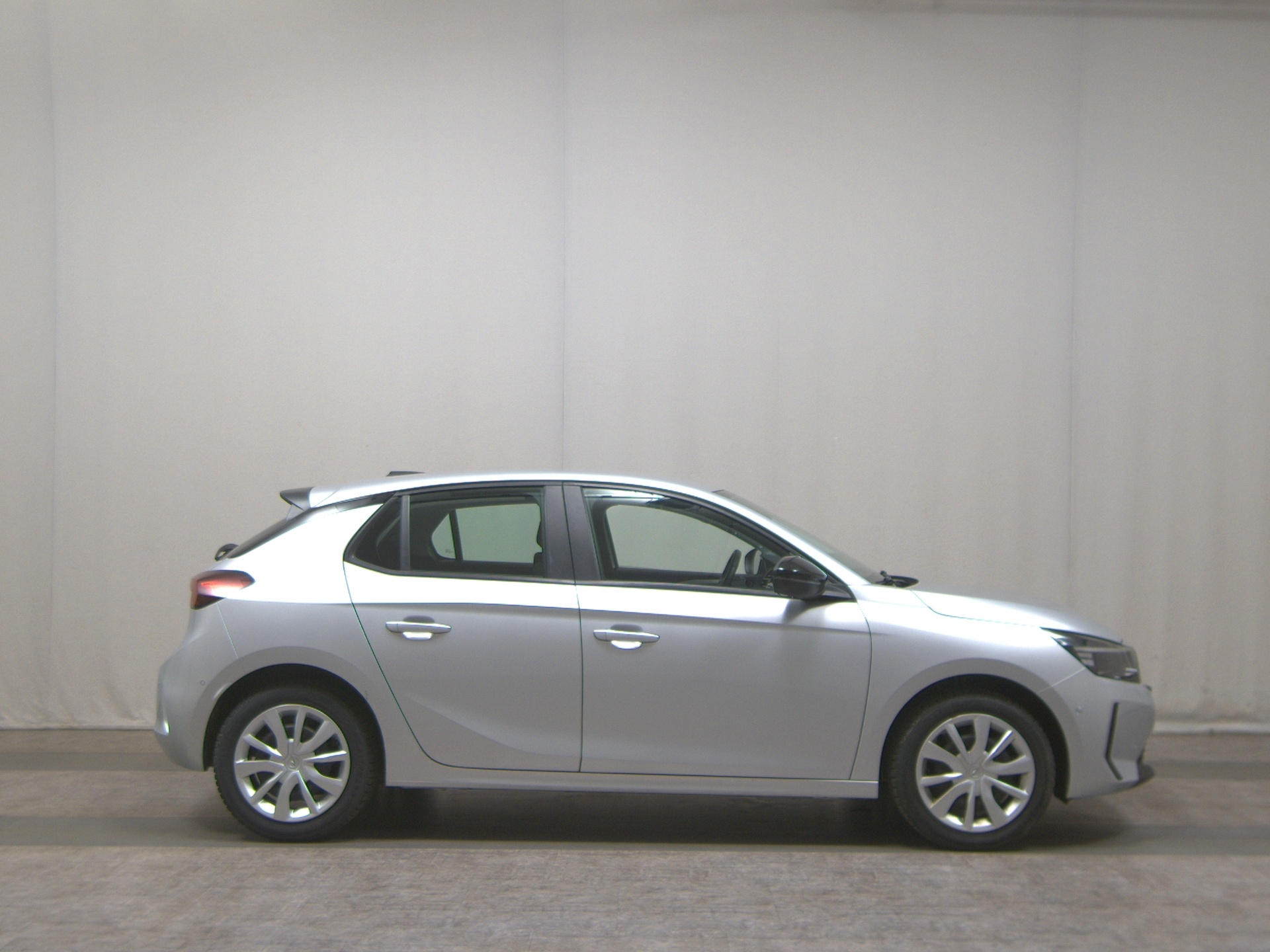 Opel Corsa 1.2 KLIMA LED RADIO TEMPO MFL