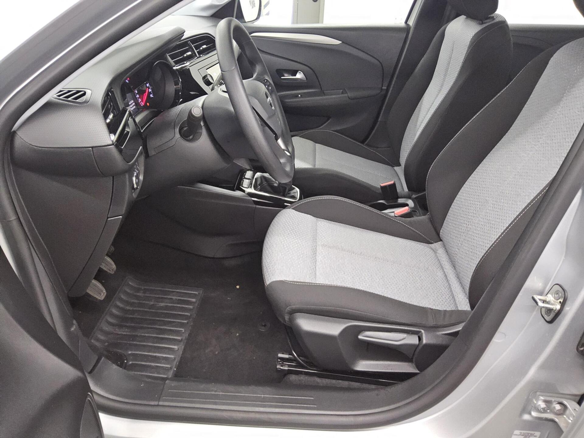 Opel Corsa 1.2 KLIMA RADIO TEMPO VC 8