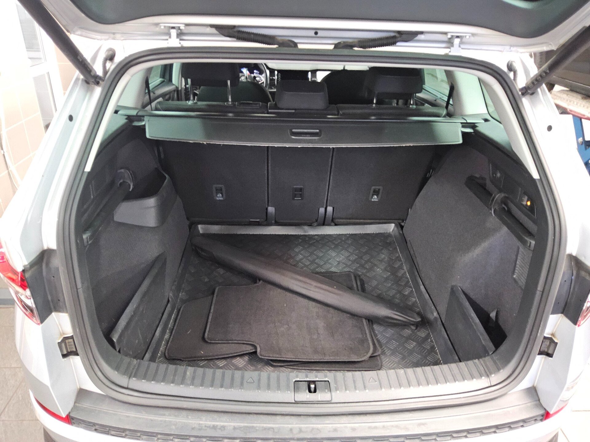 Skoda Kodiaq 2.0 TDI Ambition Navi LED Virtual AHK 12