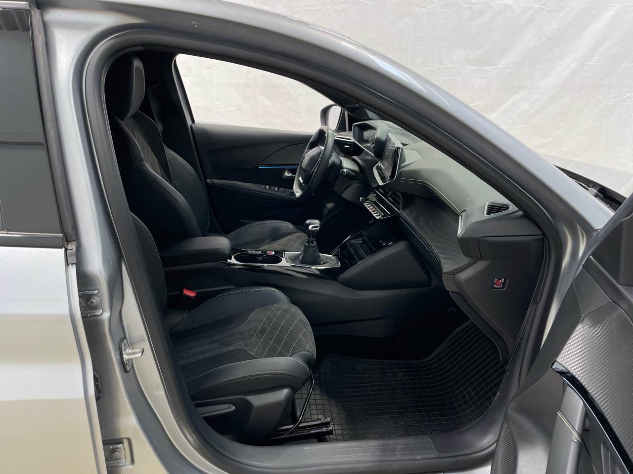 Peugeot 208 BlueHDi 130 GT-Line T-LEDER NAVI KLIMAAUT LED SHZ 6