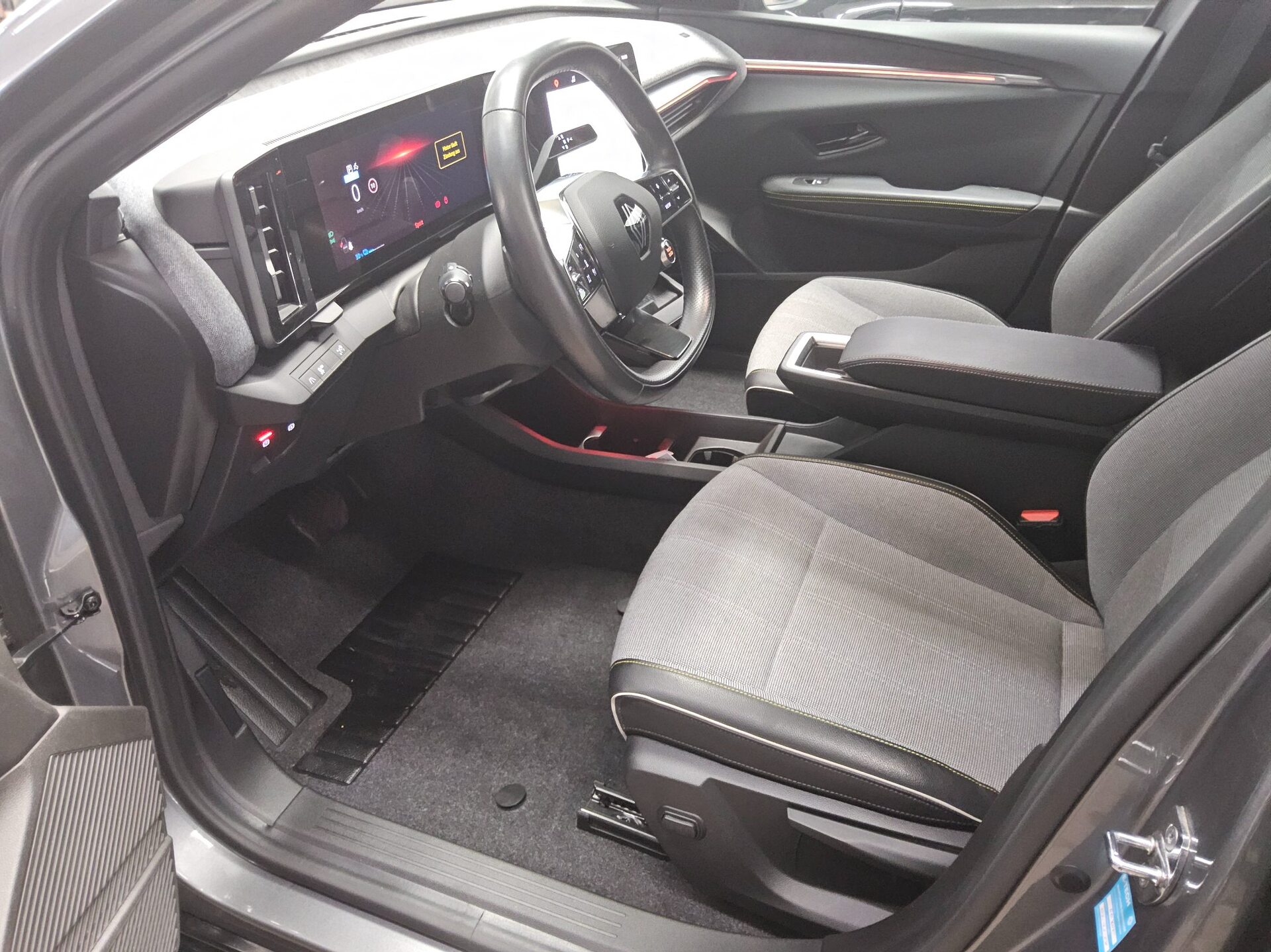 Renault Megane E-Tech EV60 220 Techno Navi LED DC 360° 8
