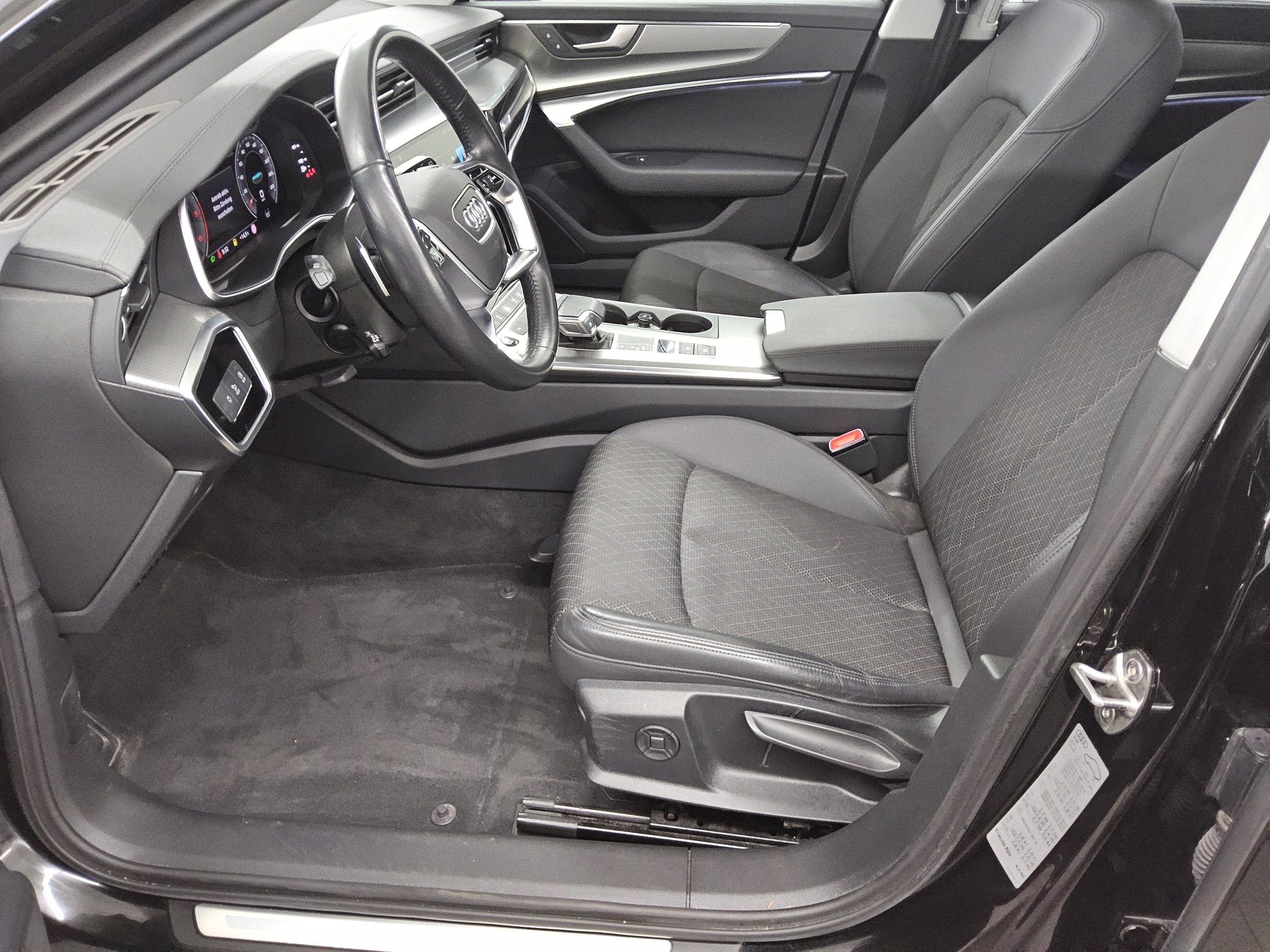 Audi A6 Avant 40 TDI design Nav LED vc Pano ACC Sound 9