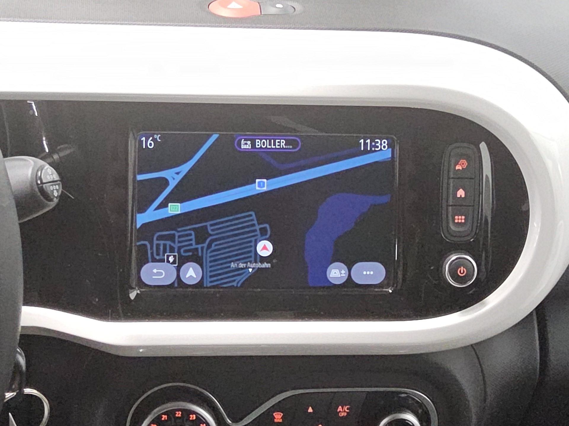 Renault Twingo Electric Techno Navi RfK LED PDC T-Leder 7