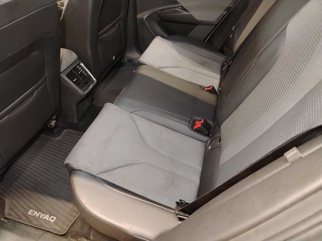 Skoda Enyaq iV 80 Loft NAVI LED Teilleder SHZ KAMERA 9