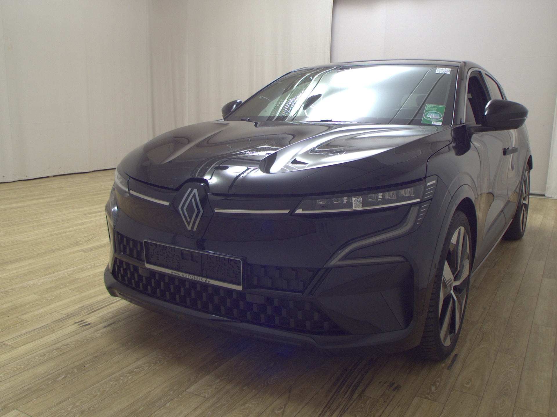 Renault Megane E-Tech EV60 220 Techno Navi LED RFK 360° 2