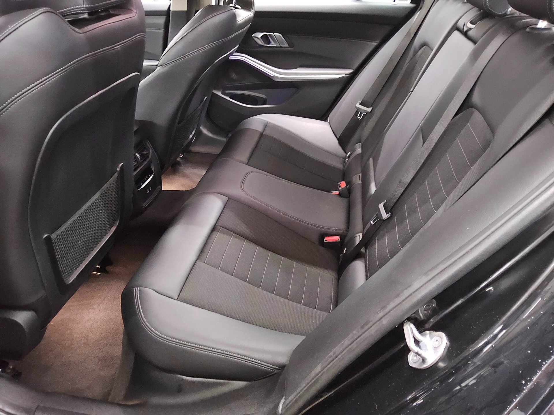 BMW 330e Touring Sport-Line Navi LED LC-Pro HiFi Shz 13