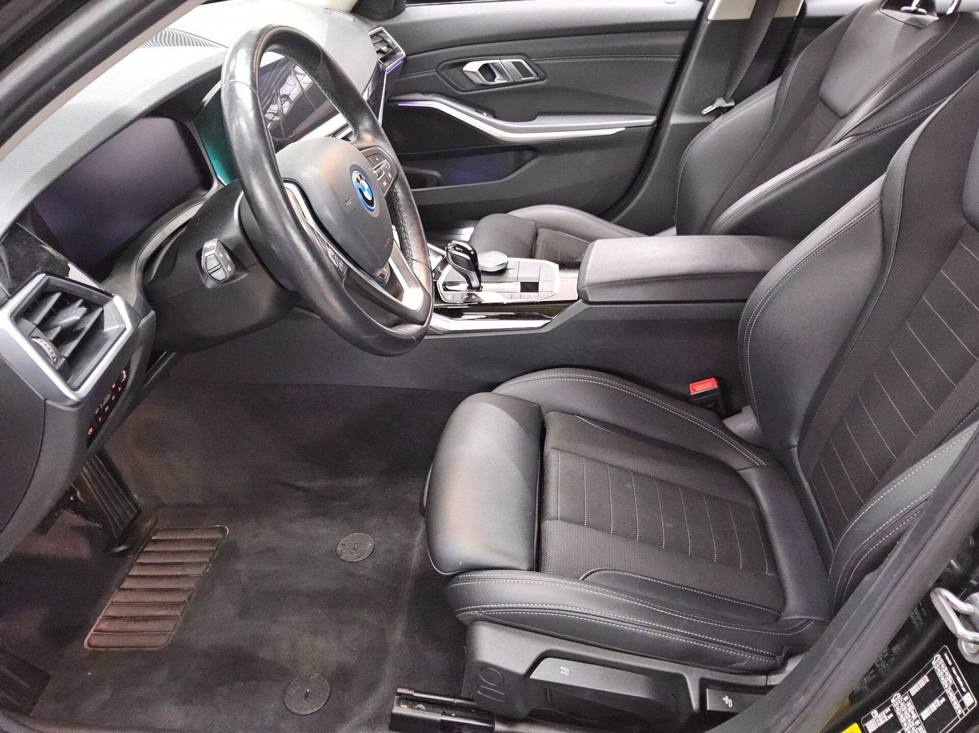 BMW 330e Touring Sport-Line Navi LED LC-Pro HiFi Shz 9