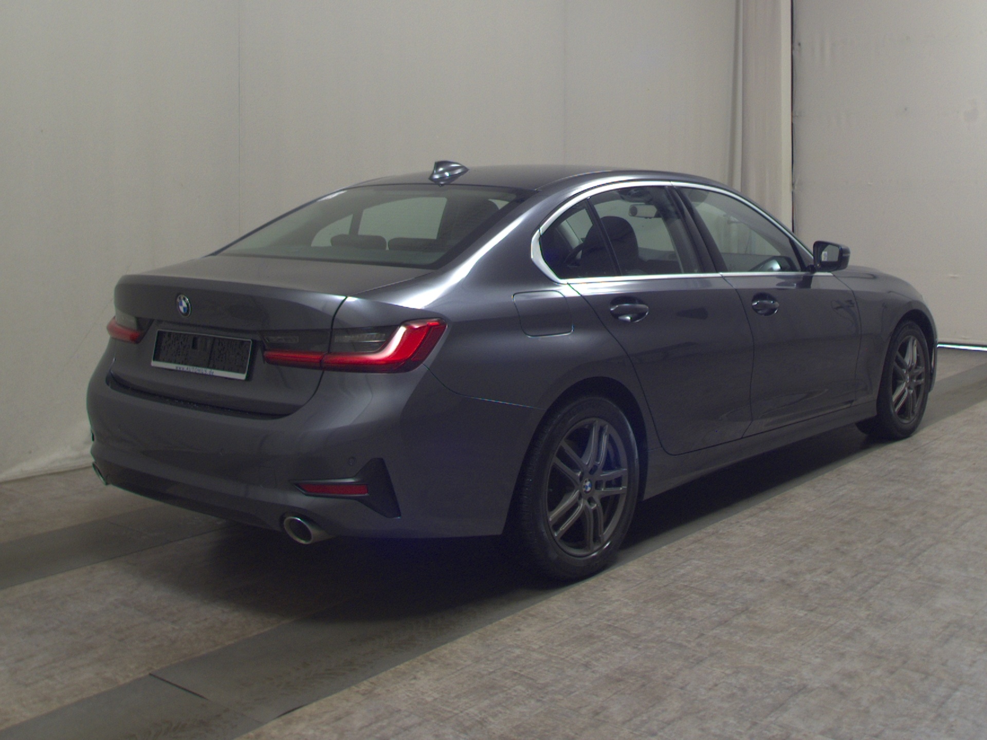 BMW 320i Sport-Line Navi LED+ LC-Pro GSD HiFi 4