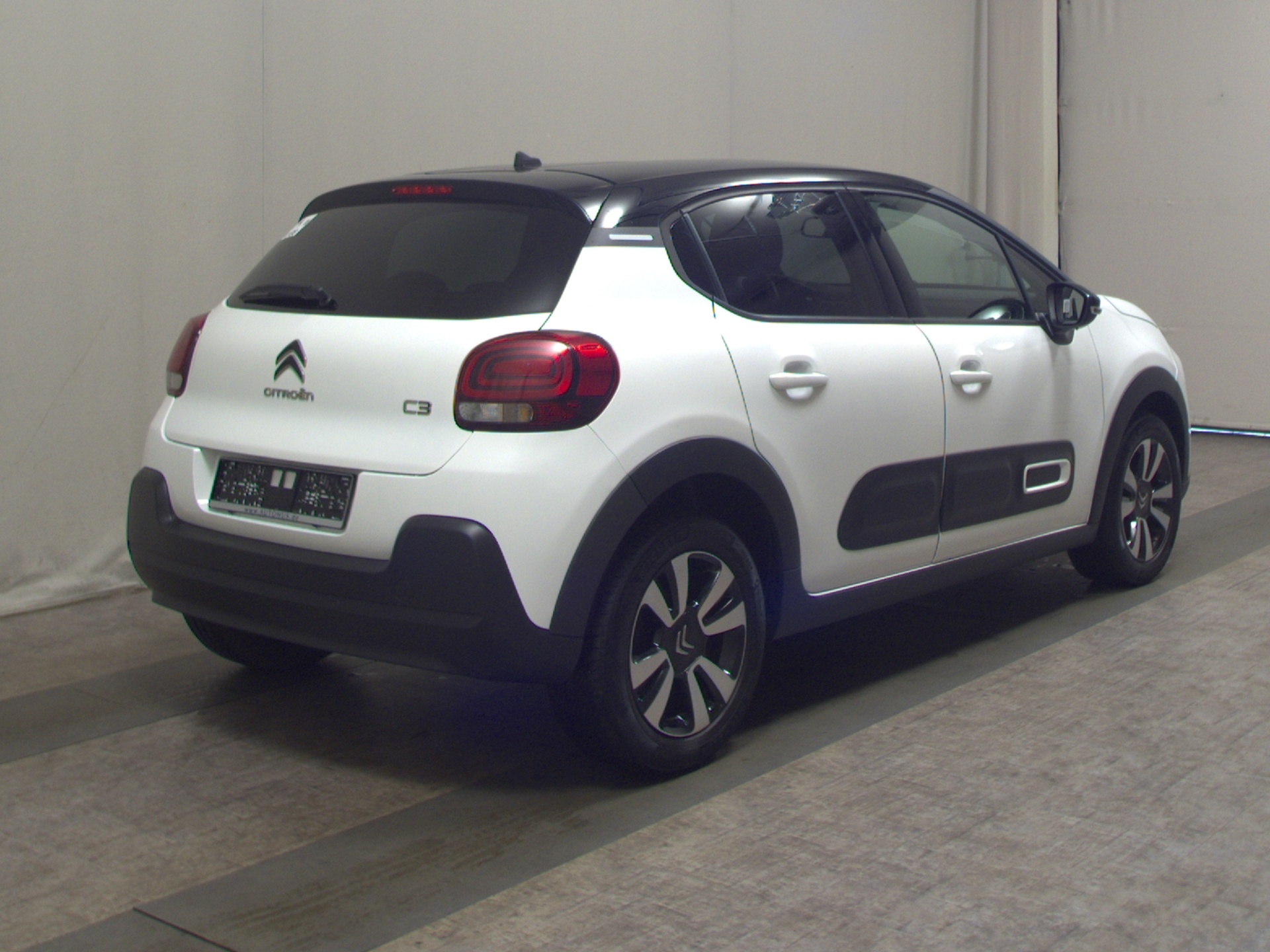 Citroën C3 1.2 PureTech Shine Shz LED BT DAB 4