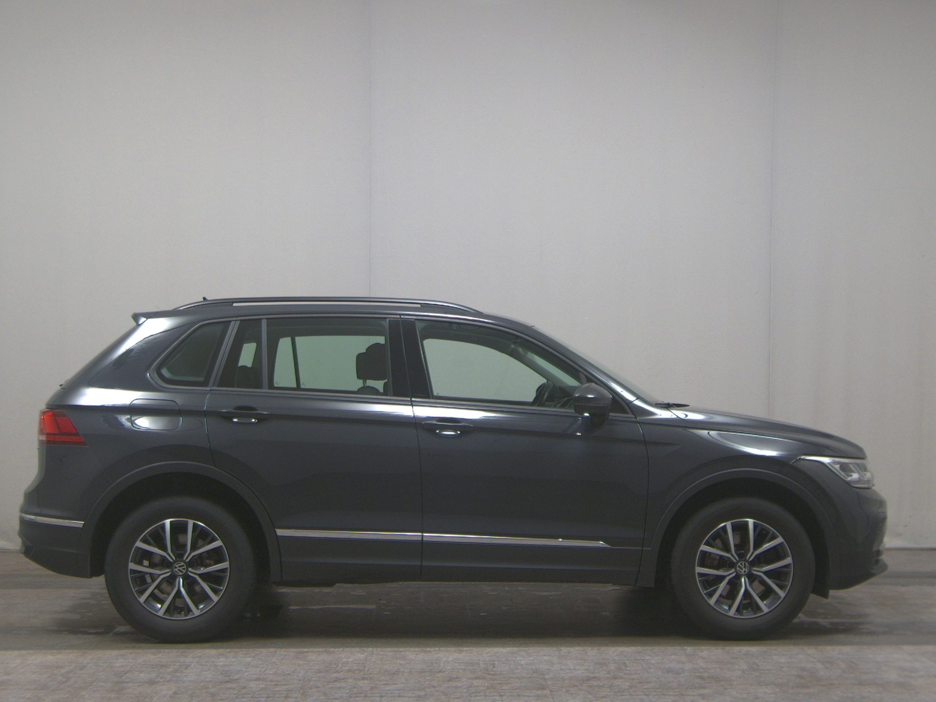 Volkswagen Tiguan 1.4 TSI eHybrid Life Navi Matrix AID ACC