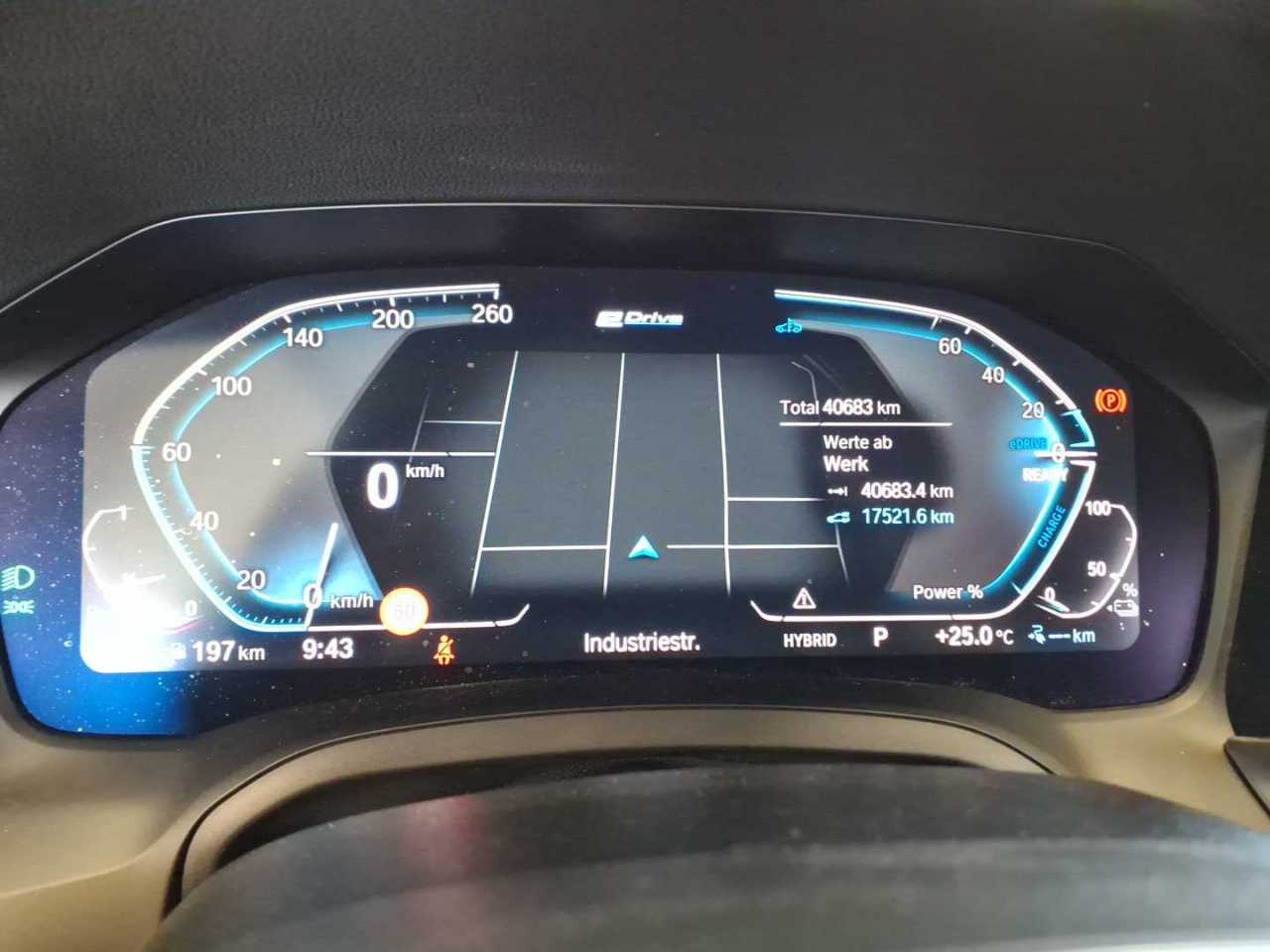 BMW 330e Touring Sport-Line T-LEDER LED LC PROF SHZ 10