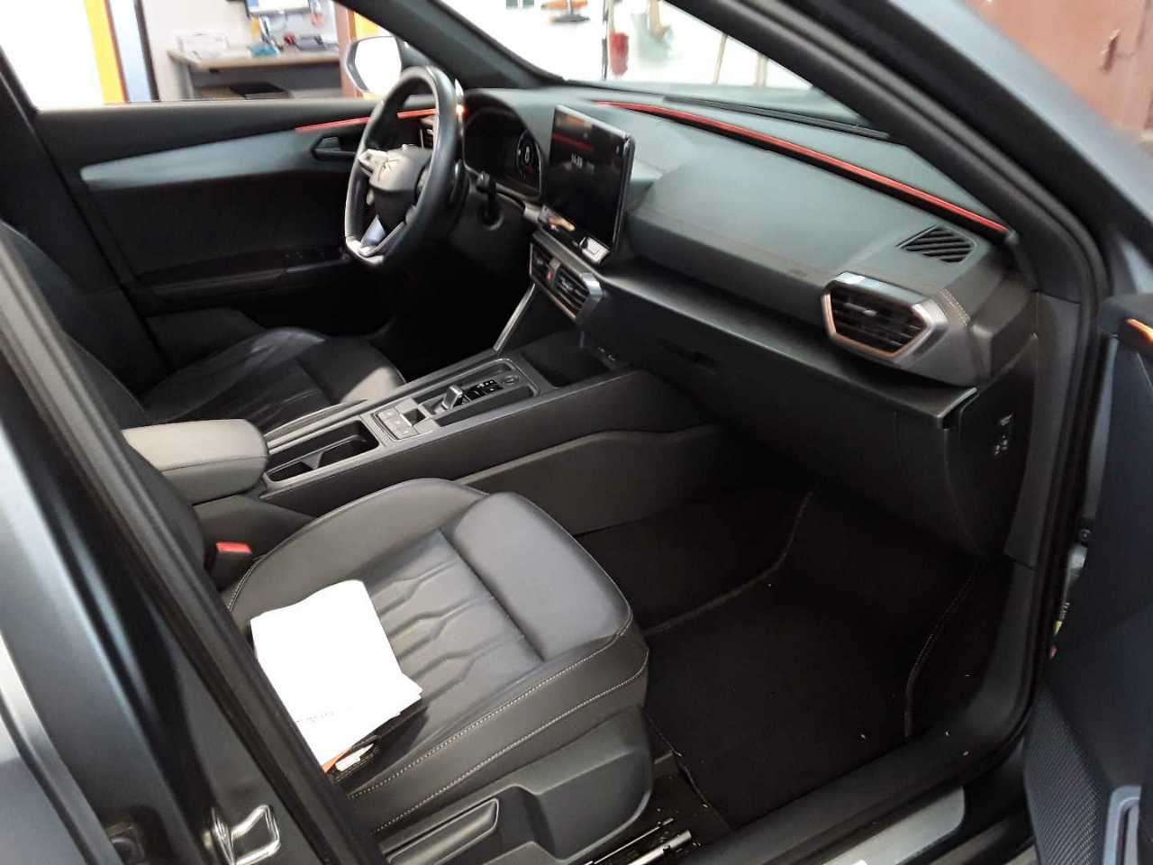 Cupra Formentor LEDER LED PANO SHZ PDC 6