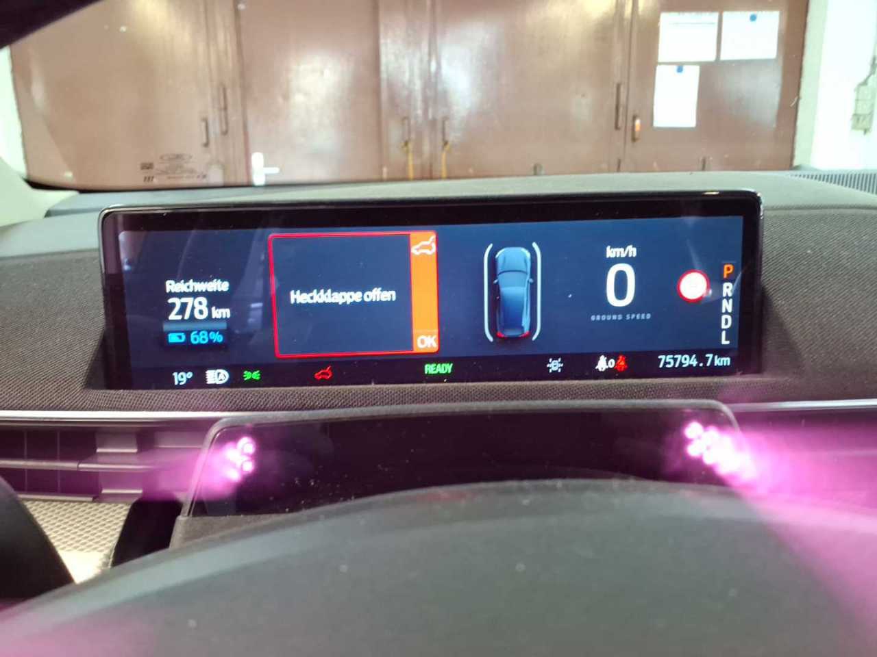 Ford Mustang Mach-E KLIMAAUT LED SHZ PDC ACC 7