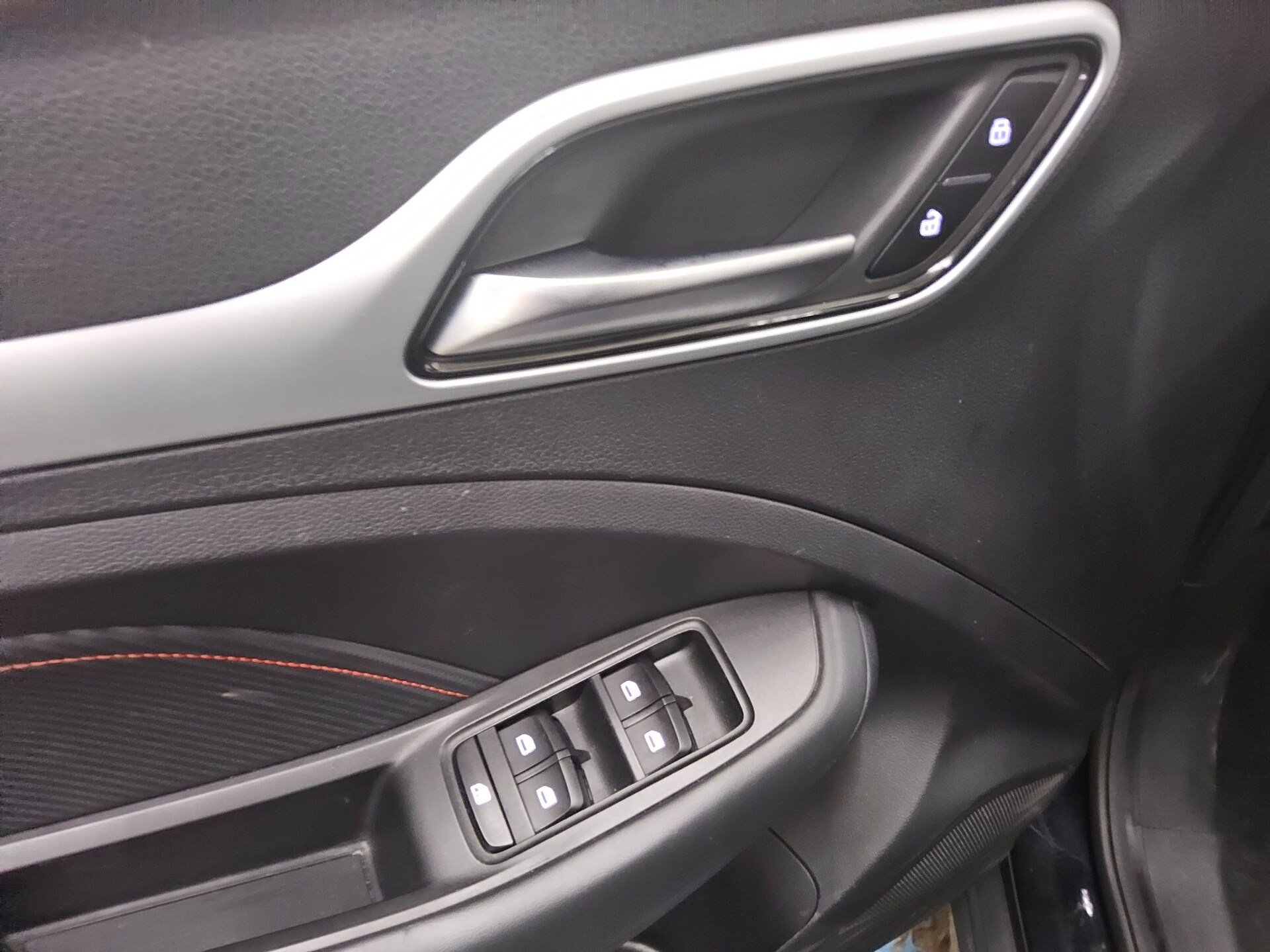 MG ZS 1.0 Navi LED Leder 360°- Kamera 10