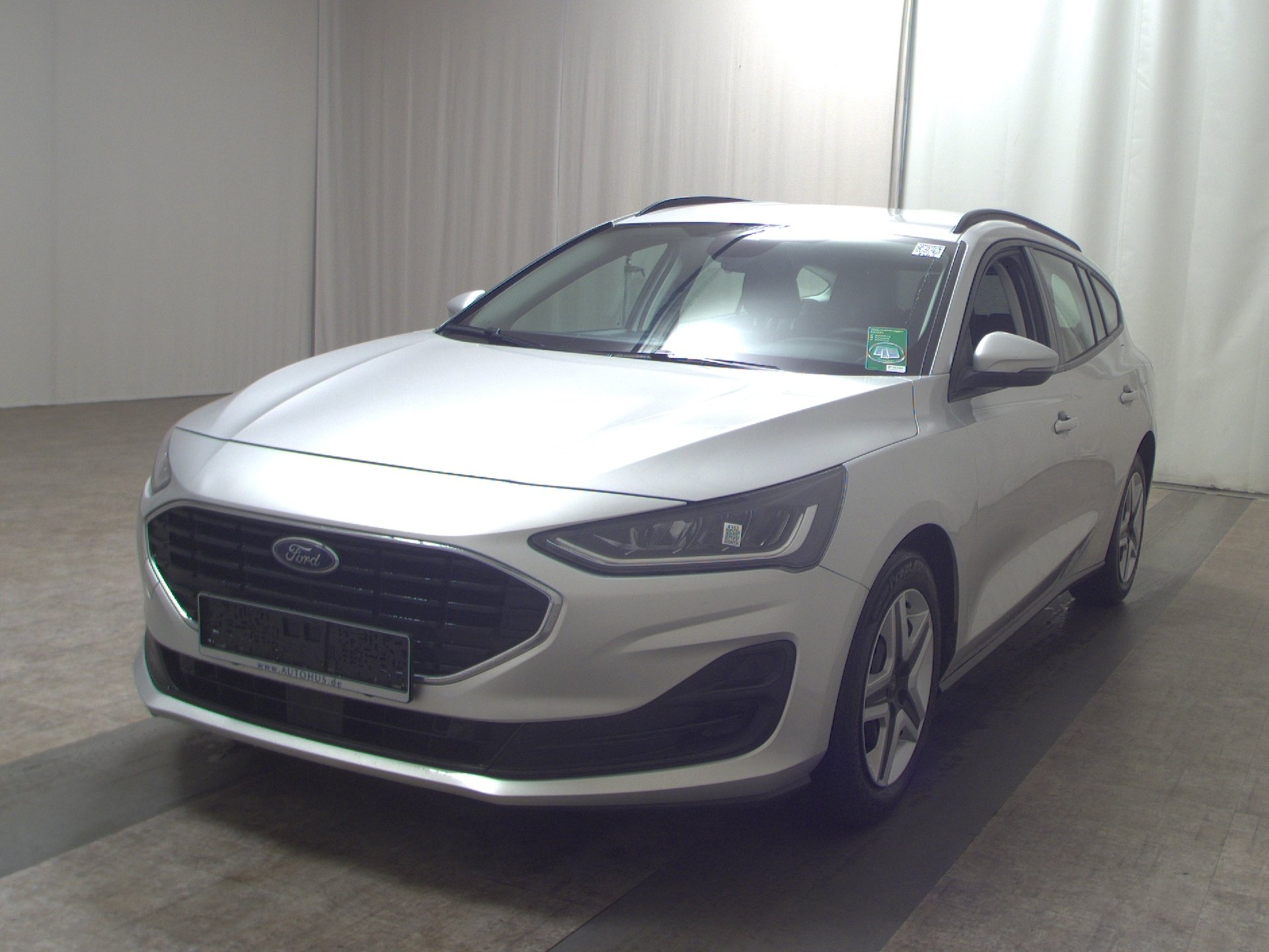 Ford Focus Turnier 1.5 EB Cool&Connect Navi LED StHzg. AHK RFK 2