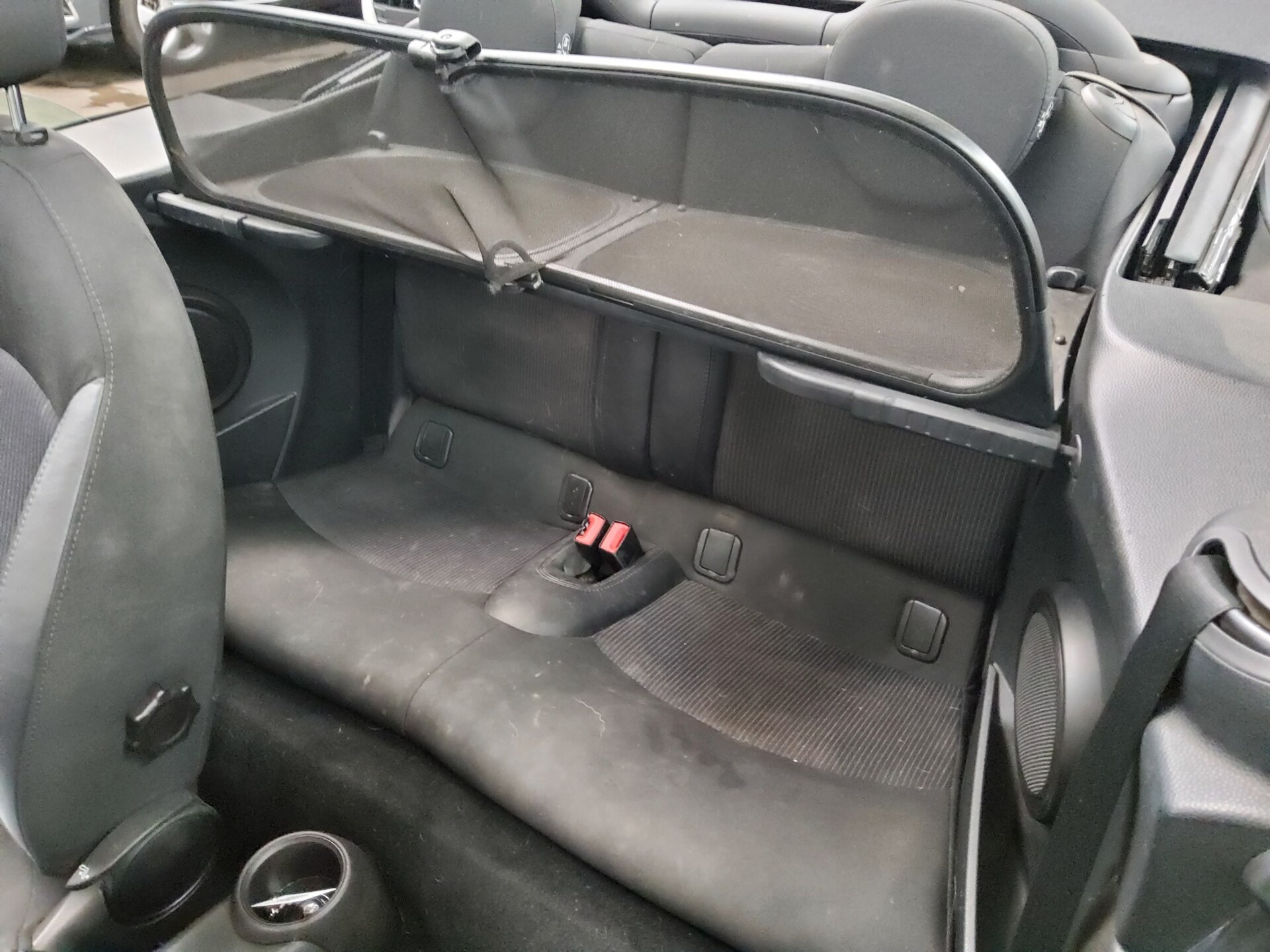 MINI One Cabrio 1.6 T-Leder PDC Shz Klima Ambiente 13
