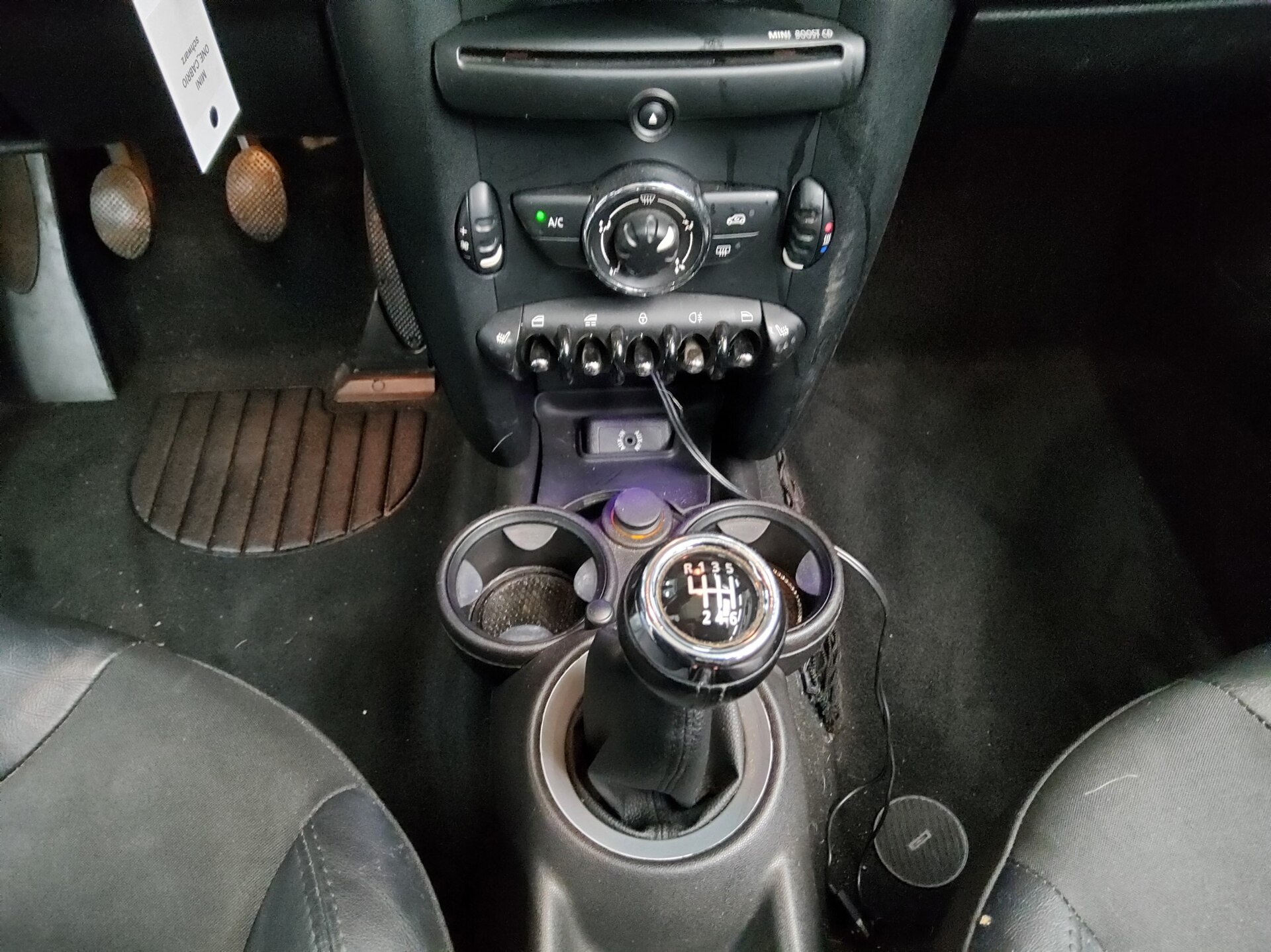 MINI One Cabrio 1.6 T-Leder PDC Shz Klima Ambiente 7