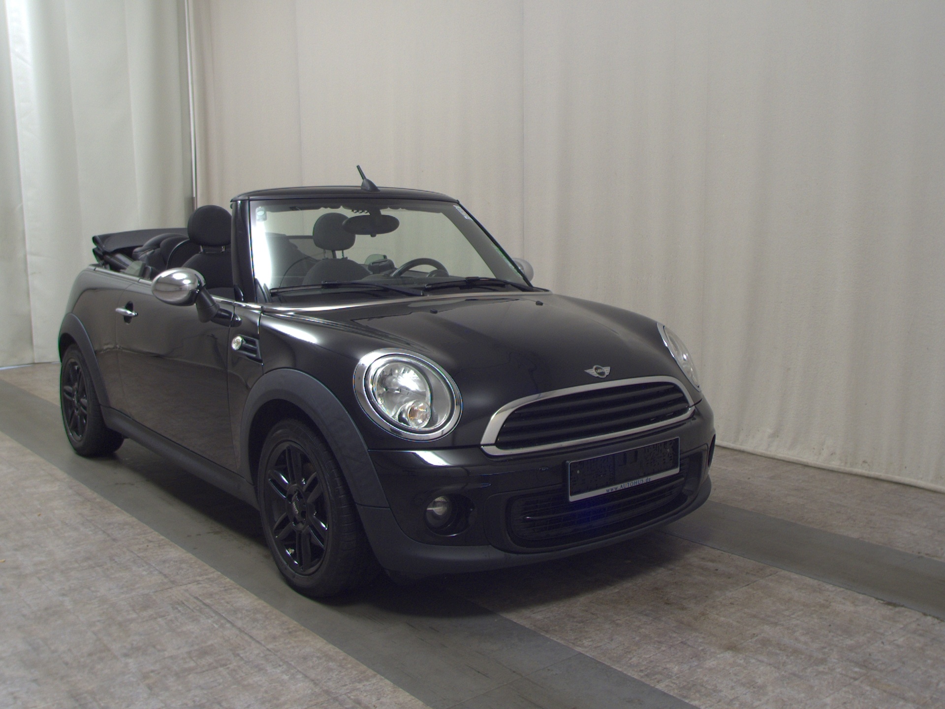 MINI One Cabrio 1.6 T-Leder PDC Shz Klima Ambiente 3