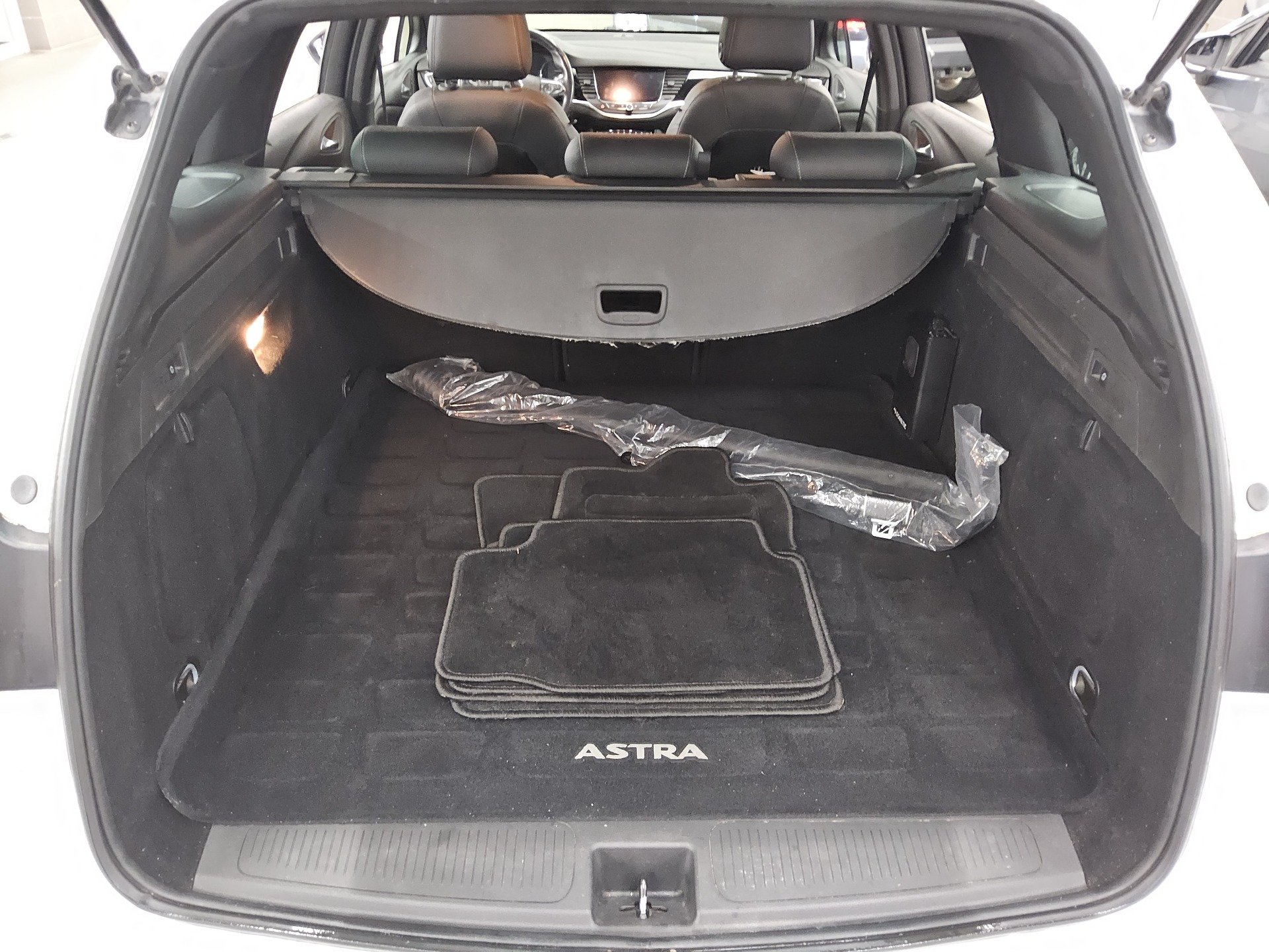 Opel Astra ST 1.5 D Ultimate -Motorschaden- 11