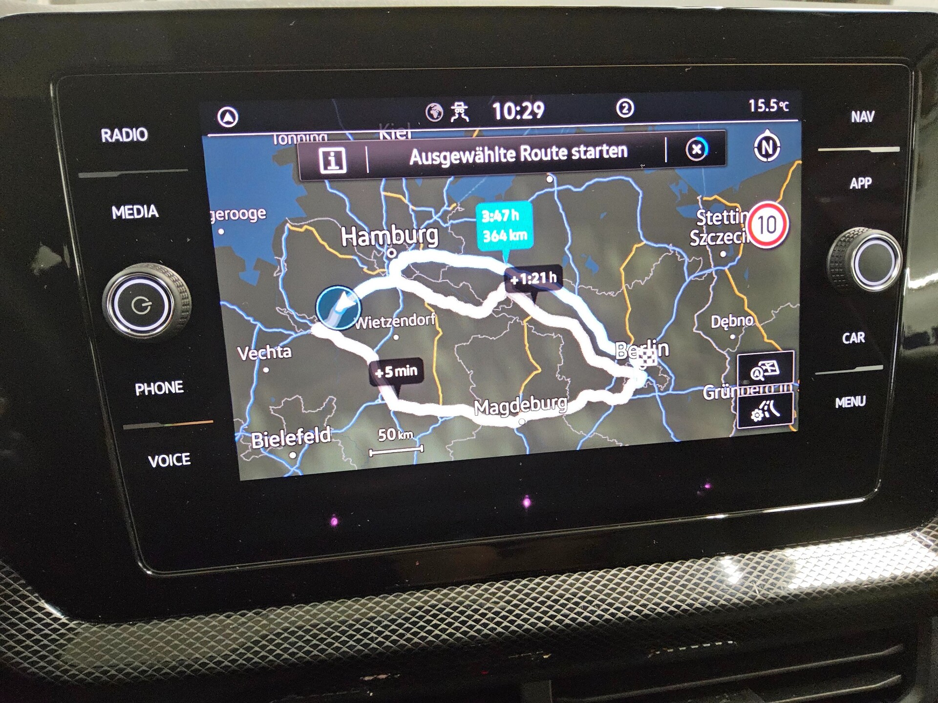 Volkswagen T-Cross 1.0 TSI Life Navi LED DC ACC SHZ 7
