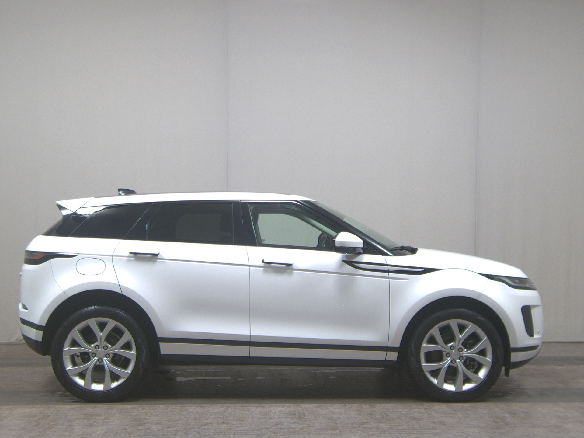Land Rover Range Rover Evoque 2.0 P200 Leder Navi LED Pano