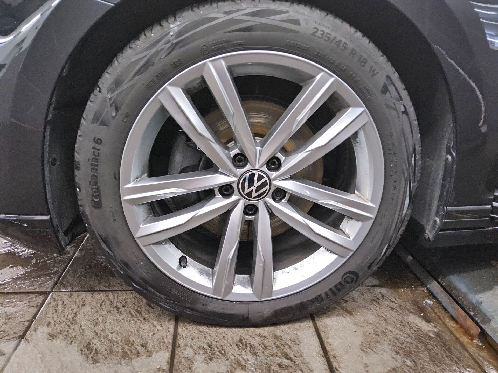 Volkswagen Passat Var. 2.0 TDI 4M Business Navi LED Pano 11